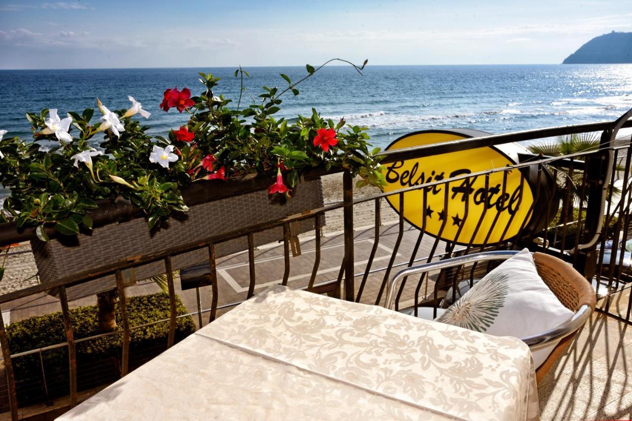 Hotel Bel Sit Alassio Extérieur photo